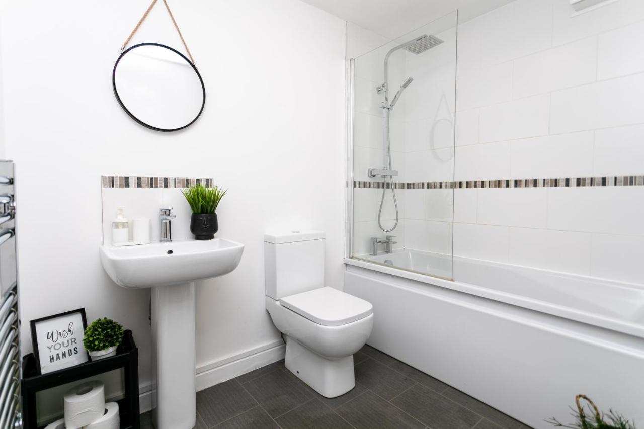 Fab 2Bedroom Apartment- Free Parking, 5Mins From City Centre, Portland Rd Ne2 1Dj Newcastle upon Tyne Buitenkant foto